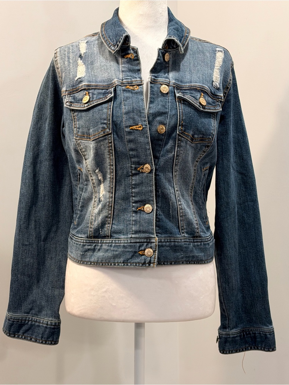 EUC Celebrity Pink Distressed Blue Denim Jean Jacket Size XL
